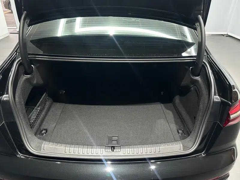Audi A6L 2024 45 TFSI Premium Dynamic Edition — миниатюра 12