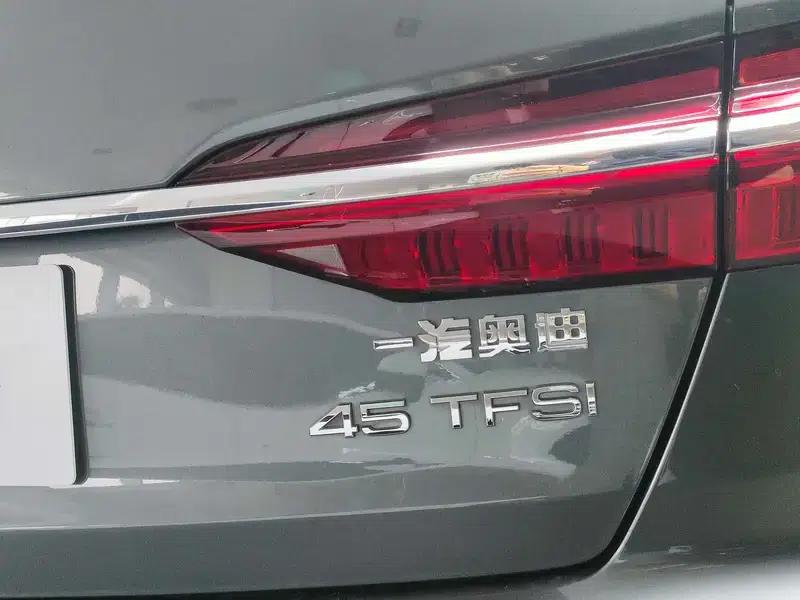Audi A6L 2024 45 TFSI Premium Dynamic Edition — миниатюра 19
