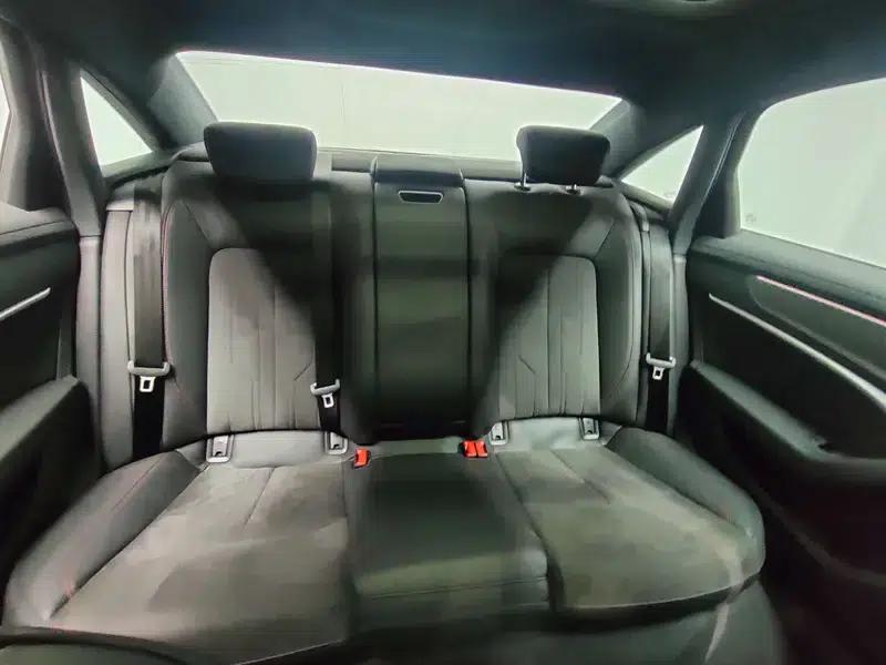 Audi A6L 2024 45 TFSI Premium Dynamic Edition — миниатюра 28