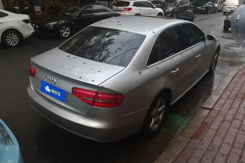 Audi A4L 2013 35 TFSI Automatic Comfort — миниатюра 3