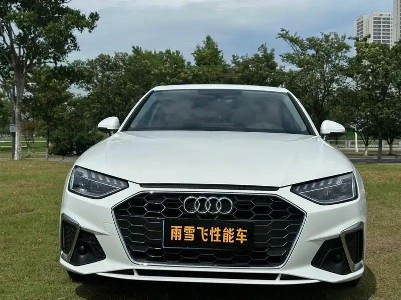 Audi A4L 2023 40 TFSI Fashion Elegance — миниатюра 2