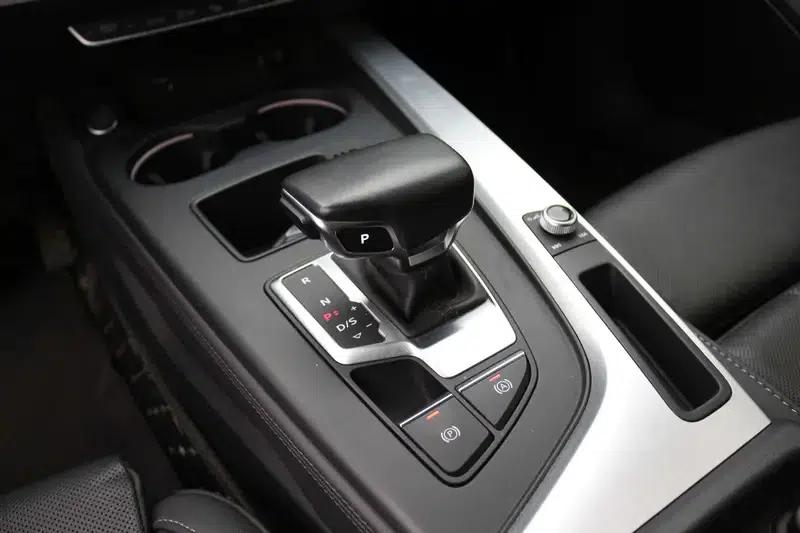 Audi A4L 2022 40 TFSI Luxury Dynamic — миниатюра 9