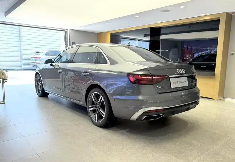 Audi A4L 2022 40 TFSI Luxury Dynamic — миниатюра 4