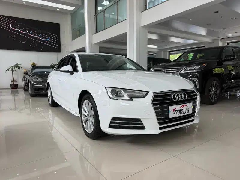 Audi A4L 2018 30th Anniversary Edition 40 TFSI Progressive — миниатюра 3
