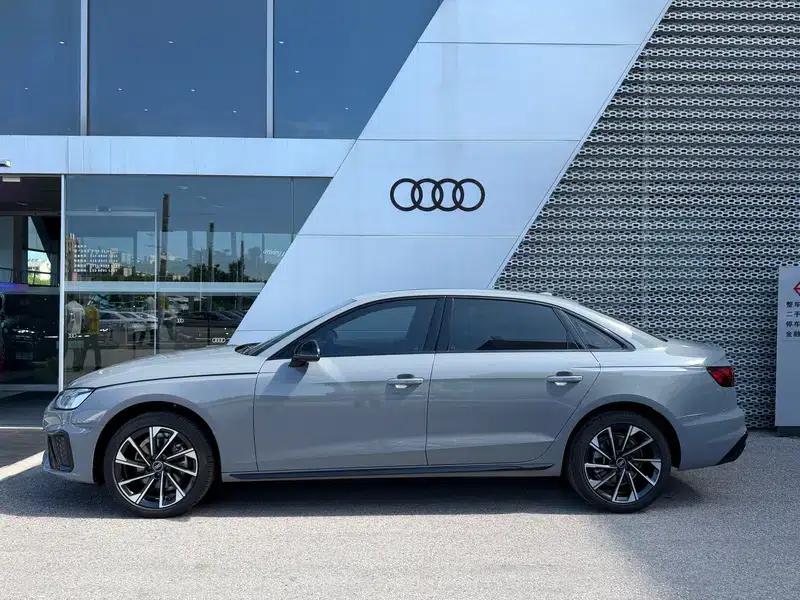 Audi A4L 2025 2 Million Unit Enjoyment Edition 40 TFSI Luxury Dynamic Model — миниатюра 3