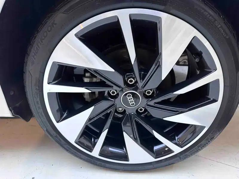 2022 Audi A3 A3L Limousine 35 TFSI Fashion Sport — миниатюра 8