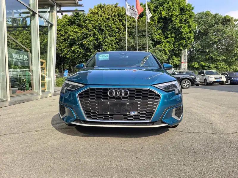 Audi A3 2021 Sportback 35 TFSI Fashion Sport — миниатюра 2