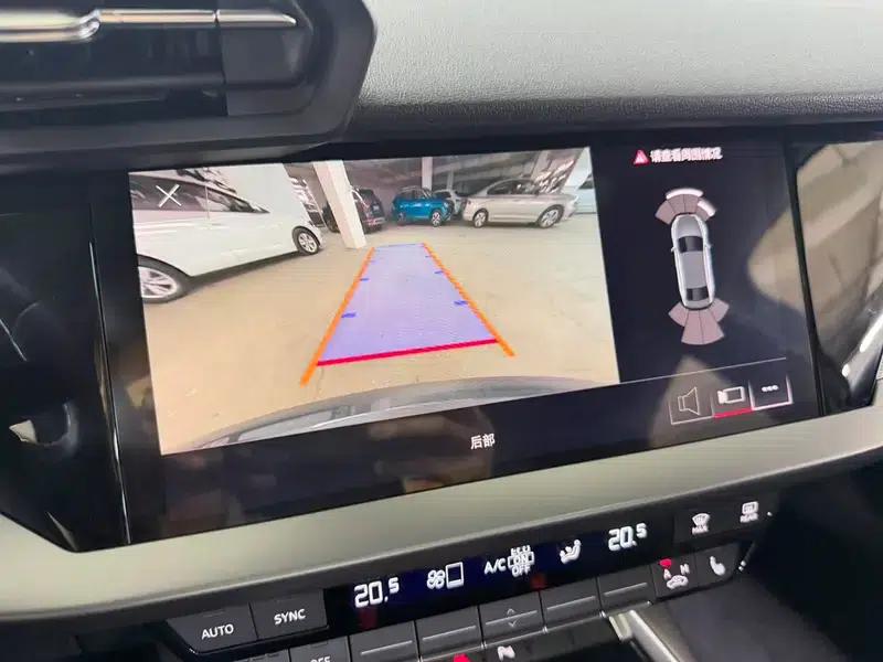 Audi A3 2023 Facelift A3L Limousine 35 TFSI Sporty Edition — миниатюра 11