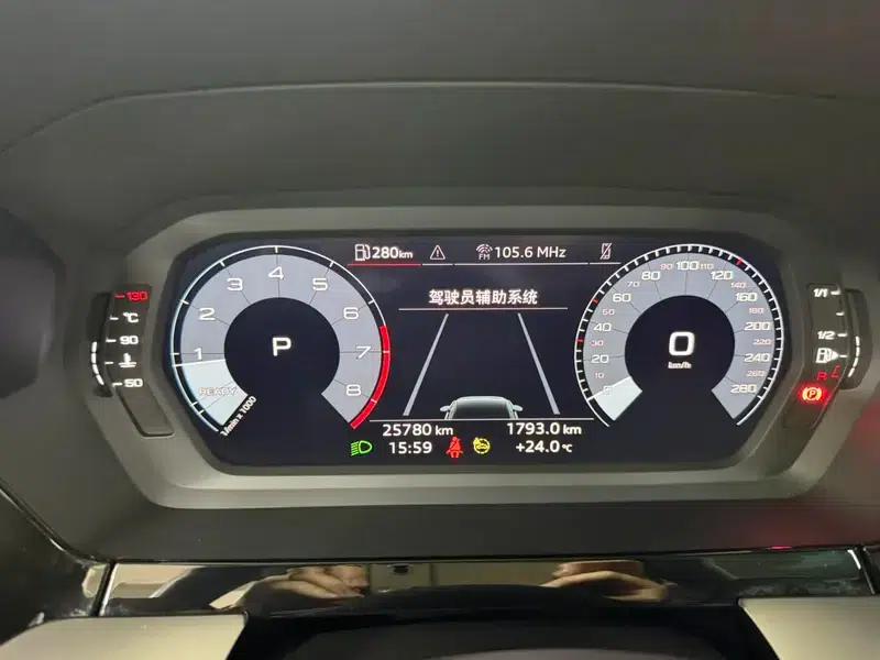 Audi A3 2023 Facelift A3L Limousine 35 TFSI Sporty Edition — миниатюра 14