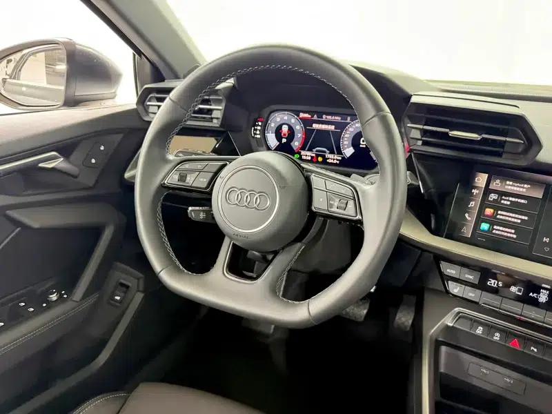 Audi A3 2023 Facelift A3L Limousine 35 TFSI Sporty Edition — миниатюра 15
