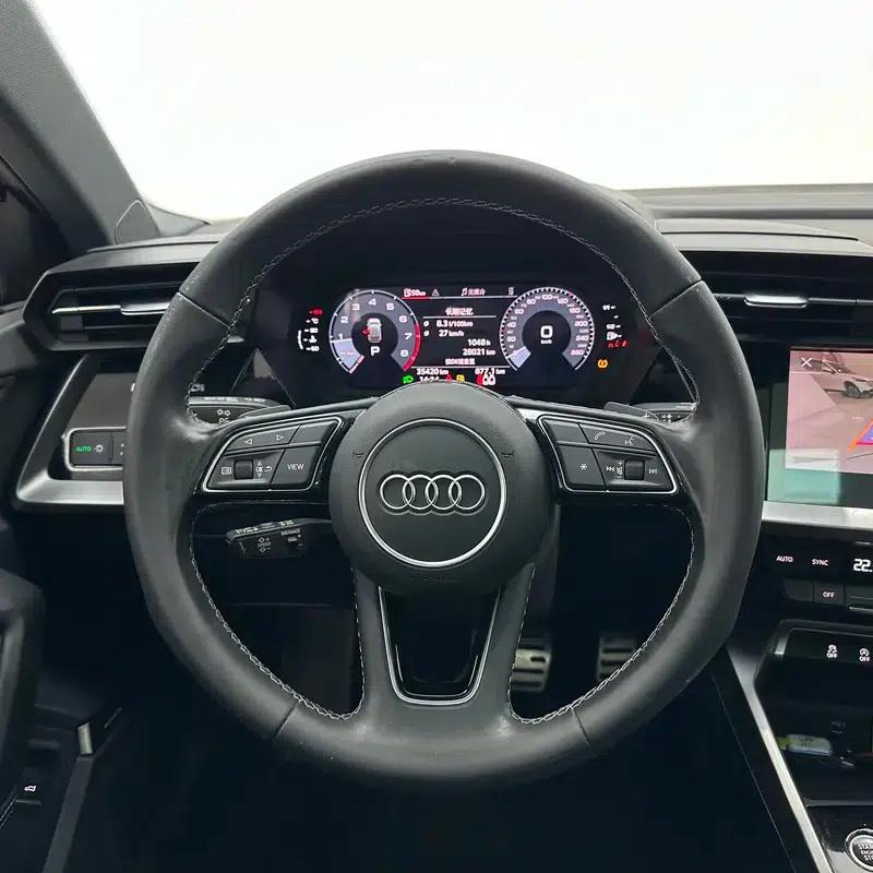 Audi A3 2023 Facelift Sportback 35 TFSI Fashion Sporty Model — миниатюра 13