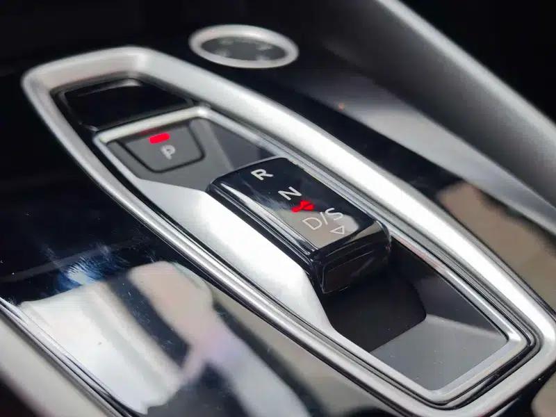 Audi A3 2025 A3L Limousine 35 TFSI Flying Spur Luxury Edition — миниатюра 16