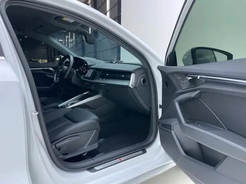 2021 Audi A3 A3L Limousine 35 TFSI Progressive Sport — миниатюра 31