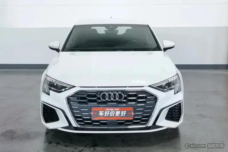 Audi A3 2021 Sportback 35 TFSI Progressive Sport — миниатюра 2