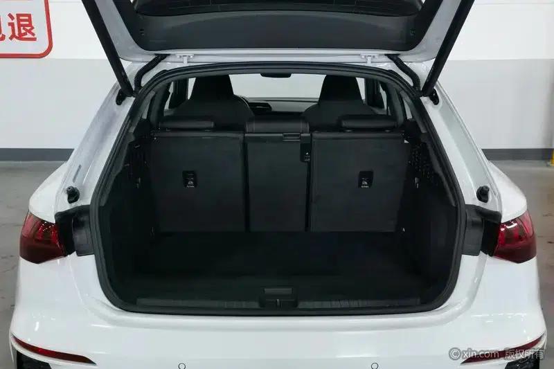 Audi A3 2021 Sportback 35 TFSI Progressive Sport — миниатюра 23