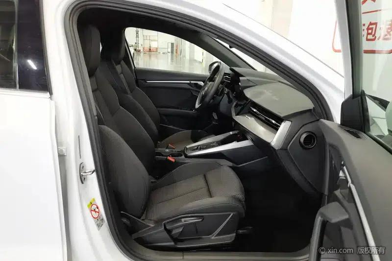 Audi A3 2021 Sportback 35 TFSI Progressive Sport — миниатюра 24