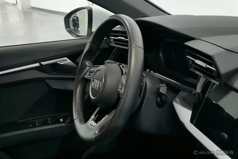 Audi A3 2021 Sportback 35 TFSI Progressive Sport — миниатюра 8