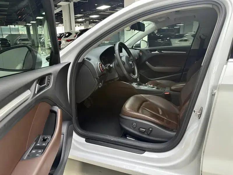 Audi A3 2014 Limousine 35 TFSI Automatic Comfort — миниатюра 14