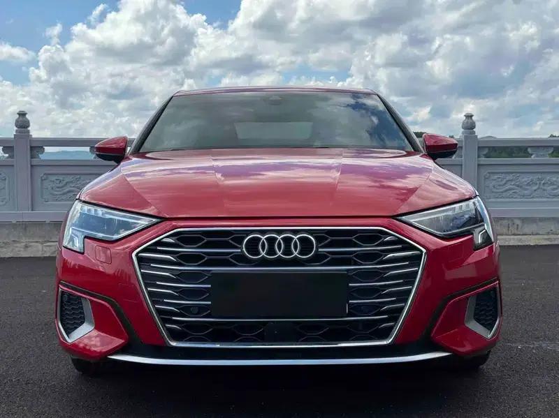 2022 Audi A3 A3L Limousine 35 TFSI Progressive Elegance — миниатюра 2