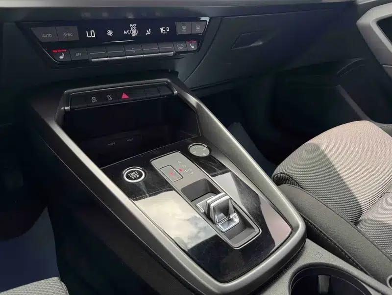 2022 Audi A3 A3L Limousine 35 TFSI Progressive Elegance — миниатюра 17