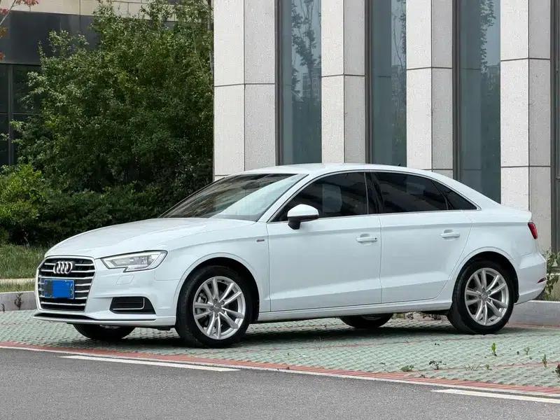 Audi A3 2019 Limousine 35 TFSI Progressive (China V Emission Standard) — миниатюра 1