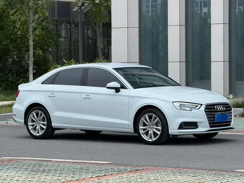 Audi A3 2019 Limousine 35 TFSI Progressive (China V Emission Standard) — миниатюра 3