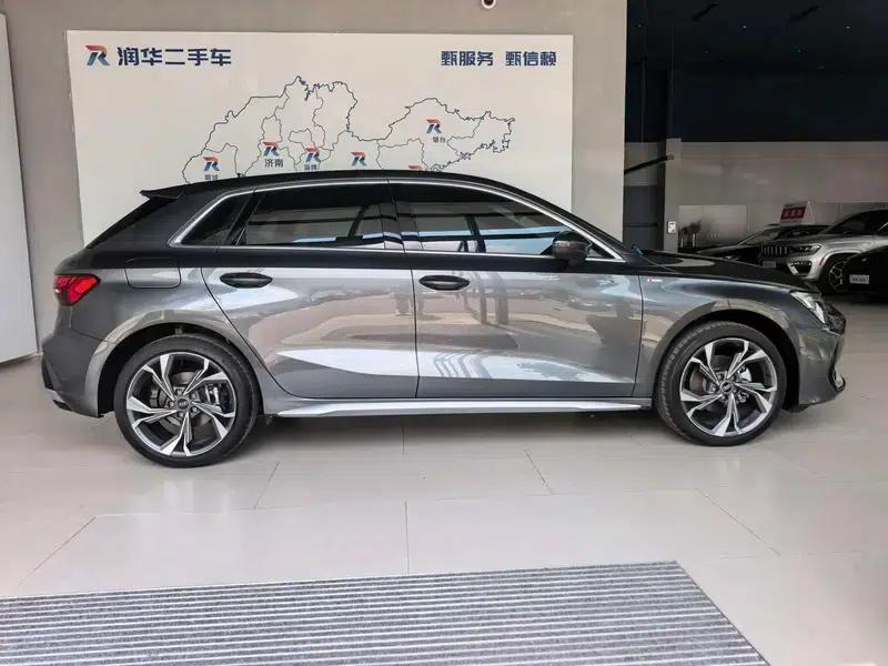 Audi A3 2026 Sportback 35 TFSI Flying Spur Luxury Edition — миниатюра 5