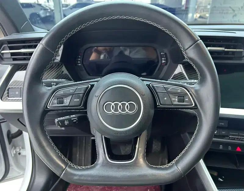 Audi A3 2023 Facelift Sportback 35 TFSI Fashion Sporty Model — миниатюра 16