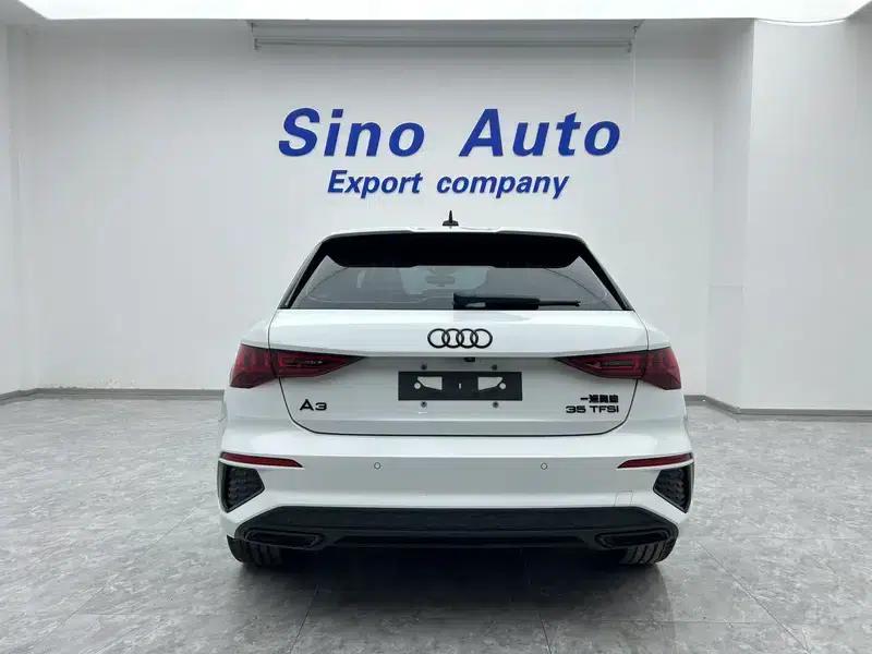Audi A3 2023 Facelift Sportback 35 TFSI Fashion Sporty Model — миниатюра 6