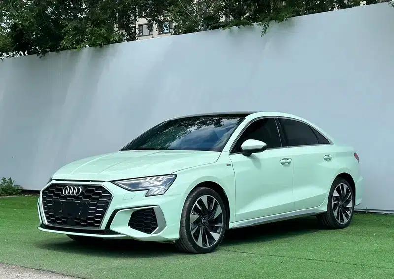 Audi A3 2023 Facelift A3L Limousine 35 TFSI Sporty Edition — миниатюра 1