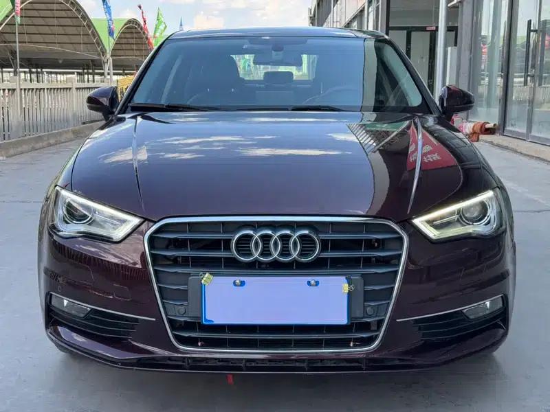 Audi A3 2015 Limousine 35 TFSI Millionth Anniversary Comfort Edition — миниатюра 2