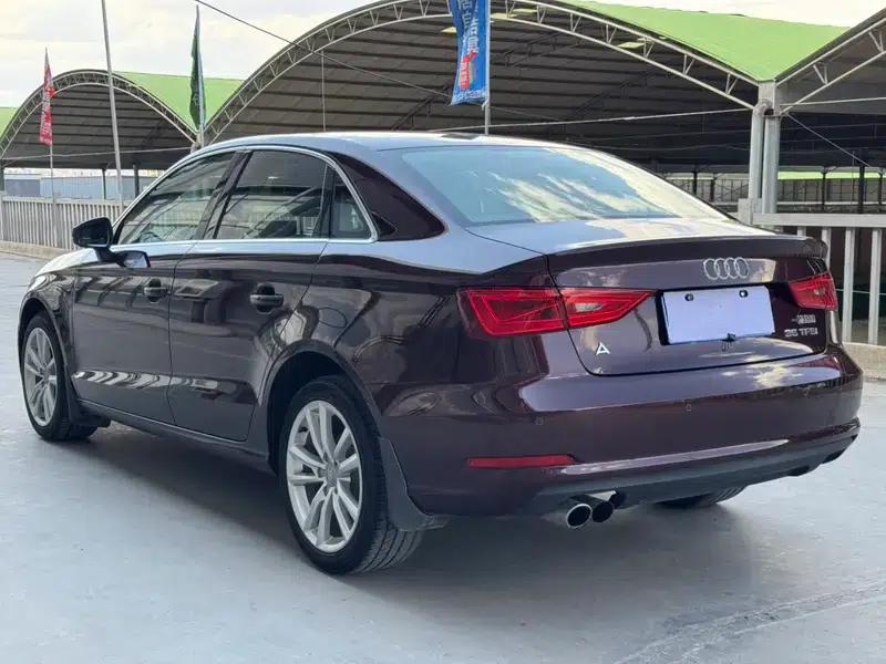 Audi A3 2015 Limousine 35 TFSI Millionth Anniversary Comfort Edition — миниатюра 4