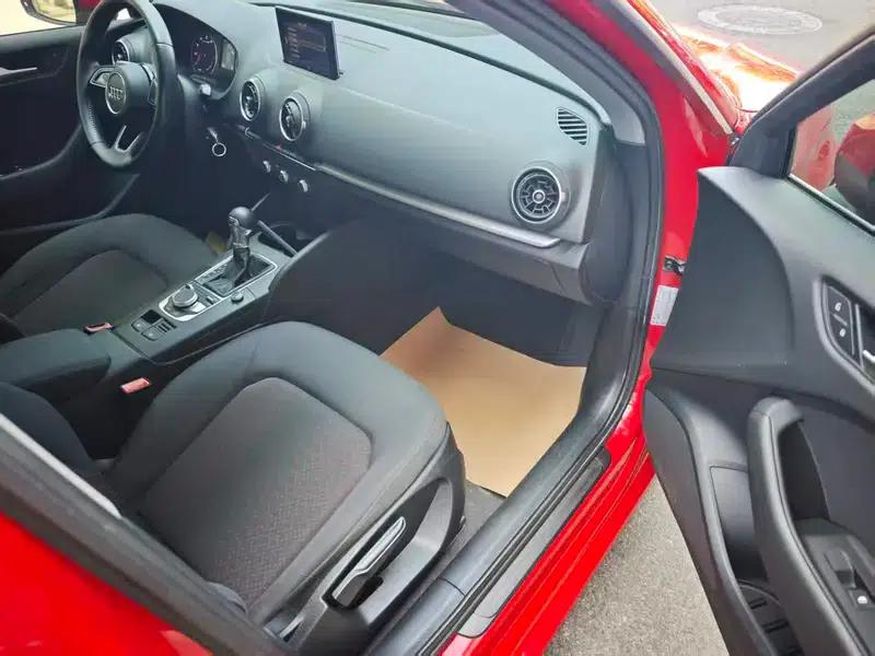 Audi A3 2017 Sportback 35 TFSI Progressive — миниатюра 7