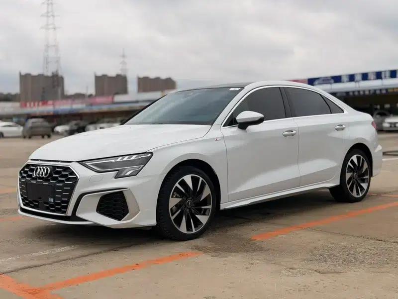 2022 Audi A3 A3L Limousine 35 TFSI Fashion Sport — миниатюра 1