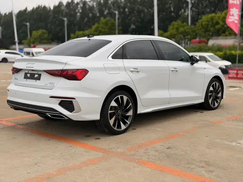 2022 Audi A3 A3L Limousine 35 TFSI Fashion Sport — миниатюра 6