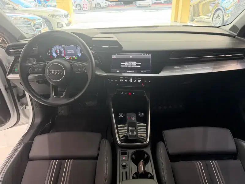 Audi A3 2023 Facelift A3L Limousine 35 TFSI Sporty Edition — миниатюра 10