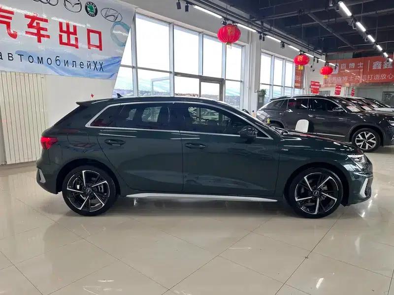 Audi A3 2023 Sportback 35 TFSI Fashion Sport — миниатюра 6