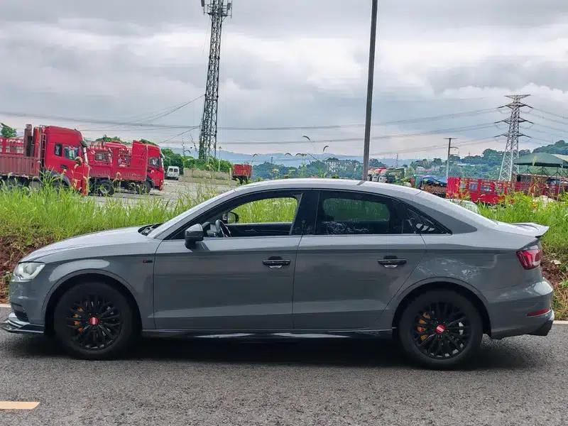 Audi A3 2016 Limousine 35 TFSI Special Edition — миниатюра 4
