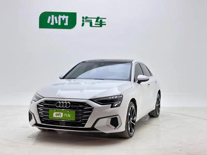 2022 Audi A3 A3L Limousine 35 TFSI Luxury Elegance — миниатюра 1