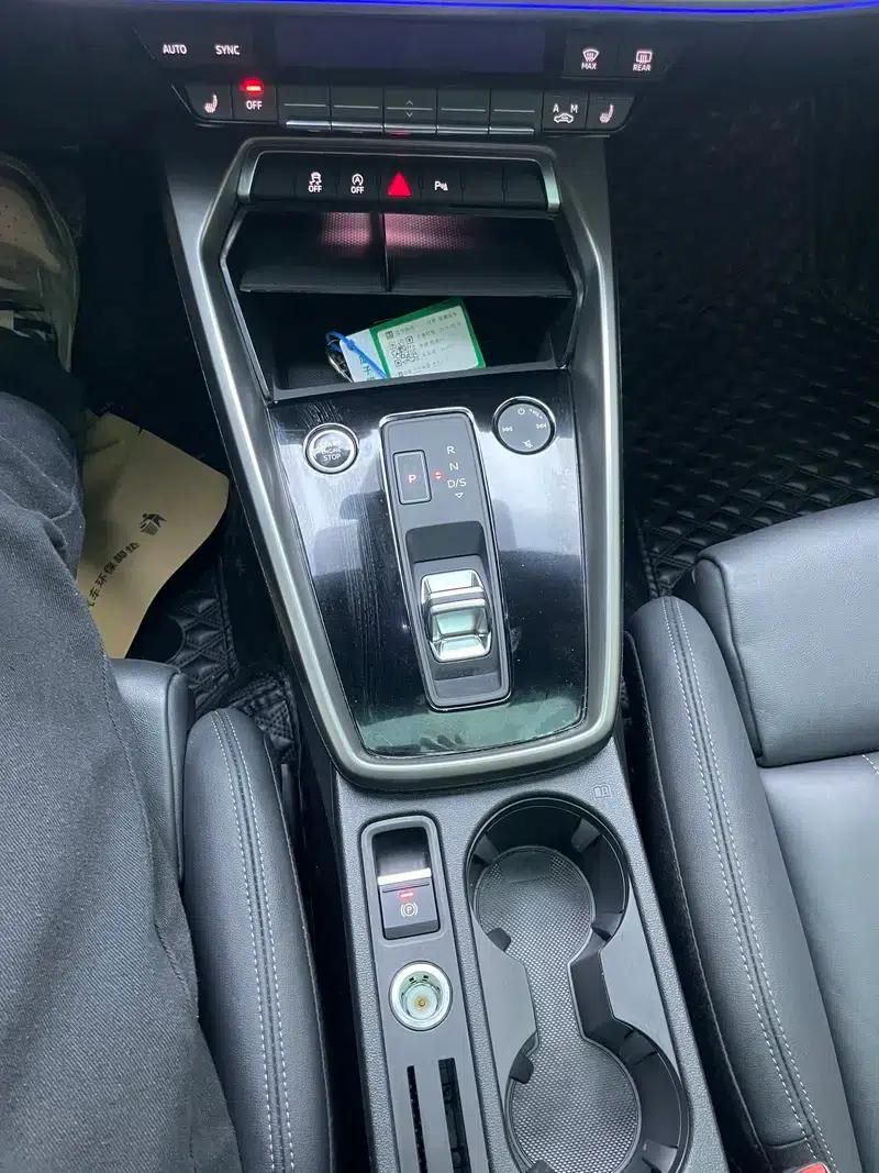 2022 Audi A3 A3L Limousine 35 TFSI Luxury Elegance — миниатюра 19