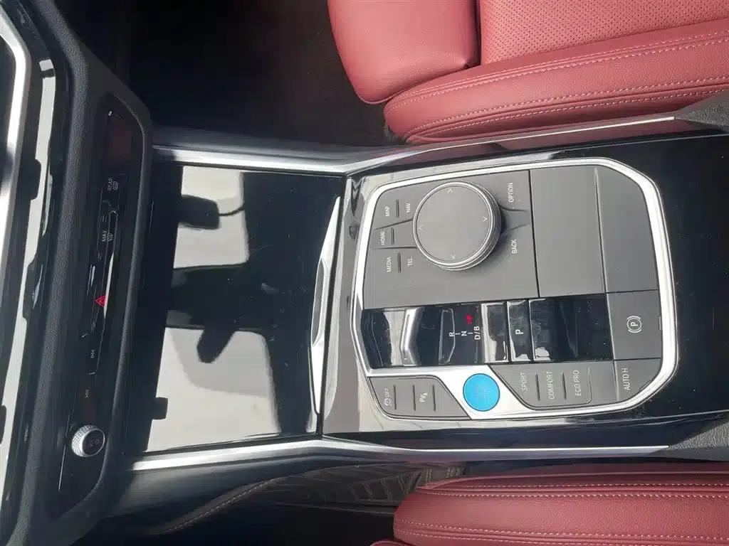 BMW i3 2022 eDrive 35L — миниатюра 11