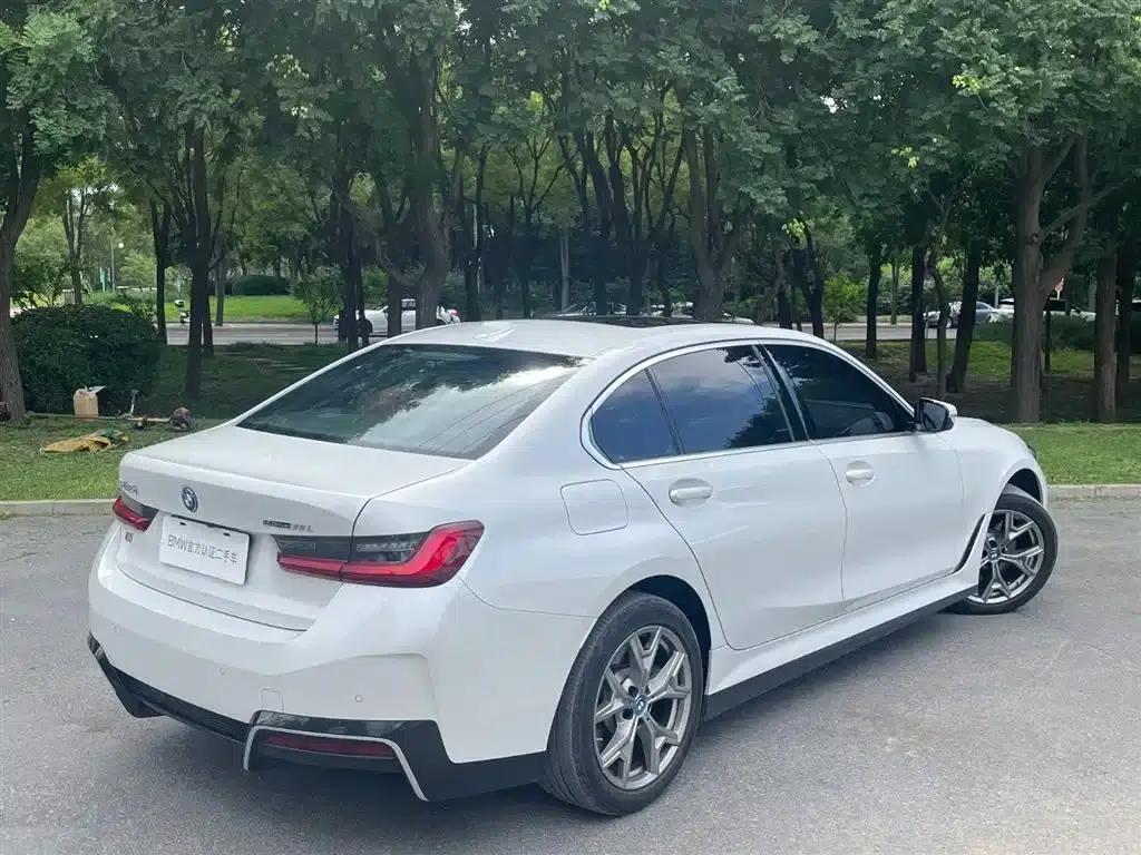 BMW i3 2022 eDrive 35L — миниатюра 4