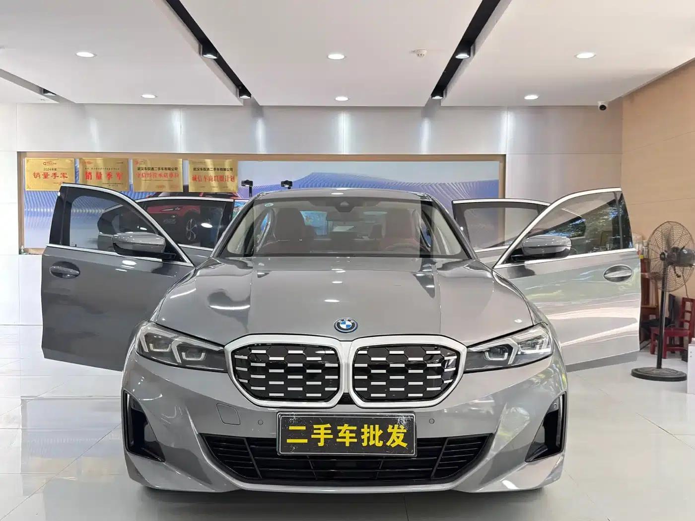 BMW i3 2022 eDrive 35L — миниатюра 16