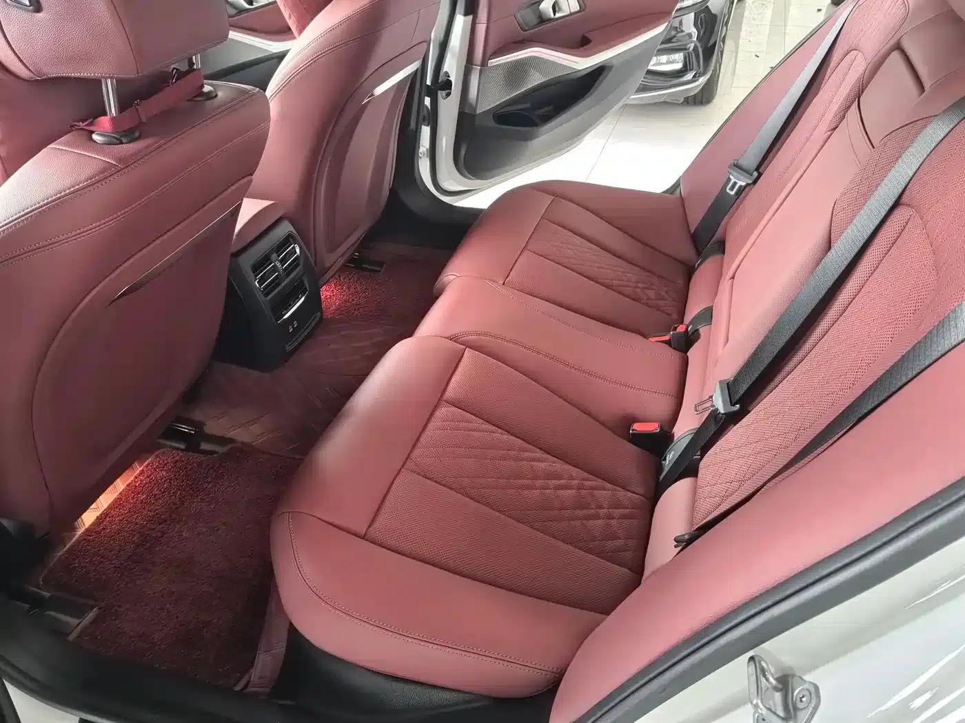 BMW i3 2025 eDrive 35 L — миниатюра 6