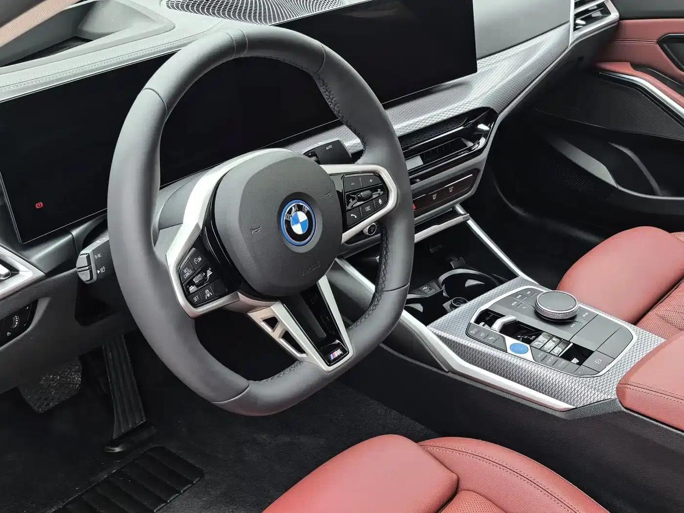 BMW i3 2025 eDrive 40 L Shadow Sport Package — миниатюра 4