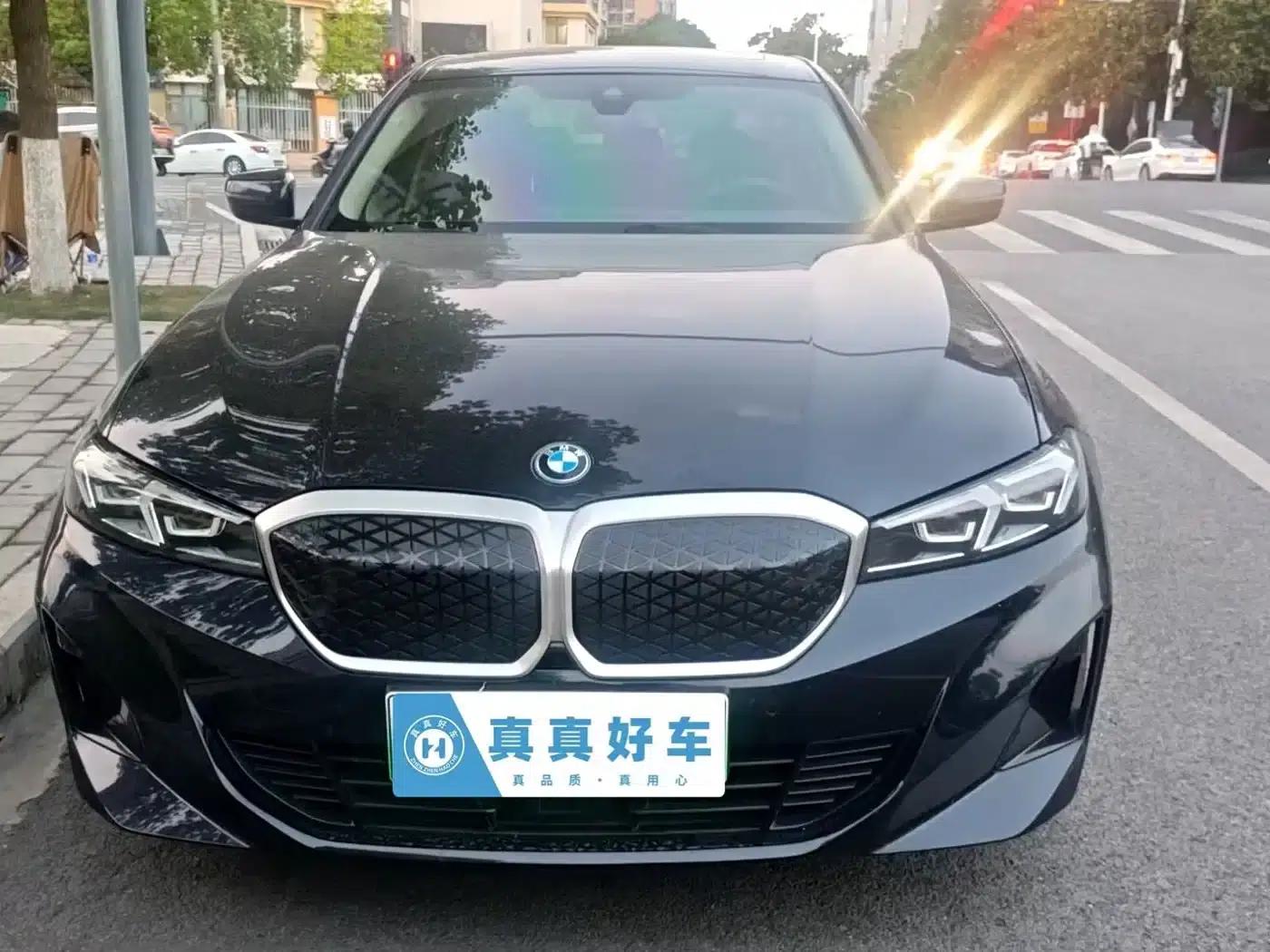 BMW i3 2025 eDrive 35 L — миниатюра 2