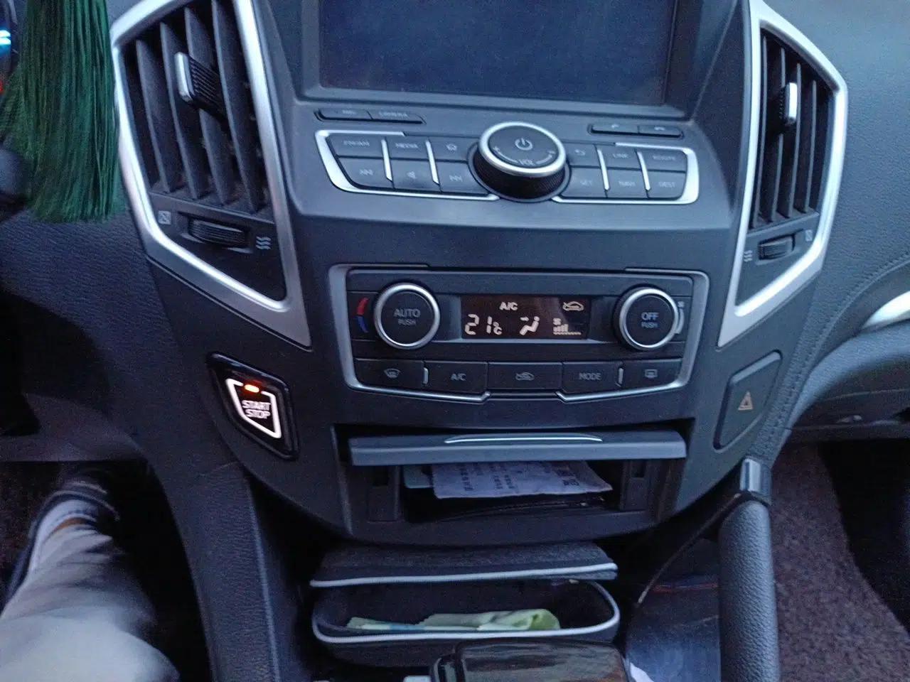Dongfeng Aeolus AX7 2015 2.3L Automatic ZhiZun Version — миниатюра 13