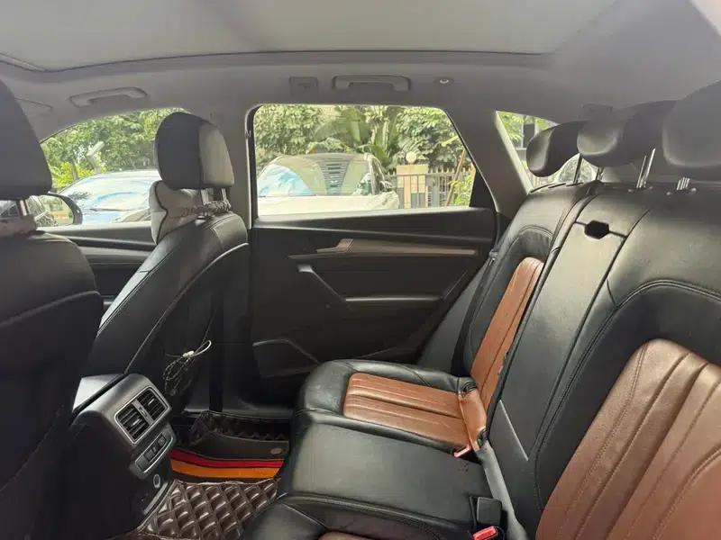Audi Q5L 2020 45 TFSI Premium Fashion Edition — миниатюра 40
