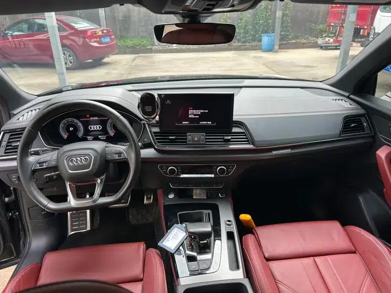 Audi Q5L 2023 40T Luxury Dynamic — миниатюра 8