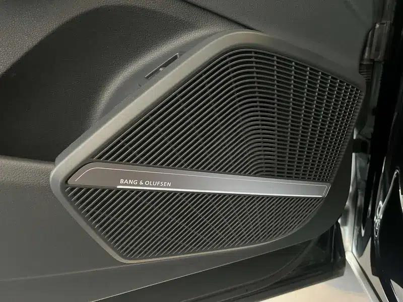 Audi Q5L 2024 45TFSI Luxury Dynamic — миниатюра 8